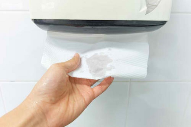 bathroom-paper-towel
