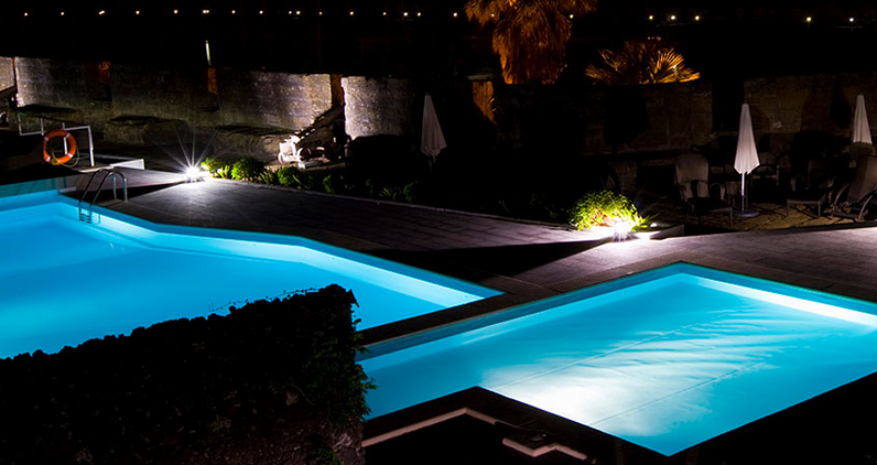 waterproof led strip lights inside a pool