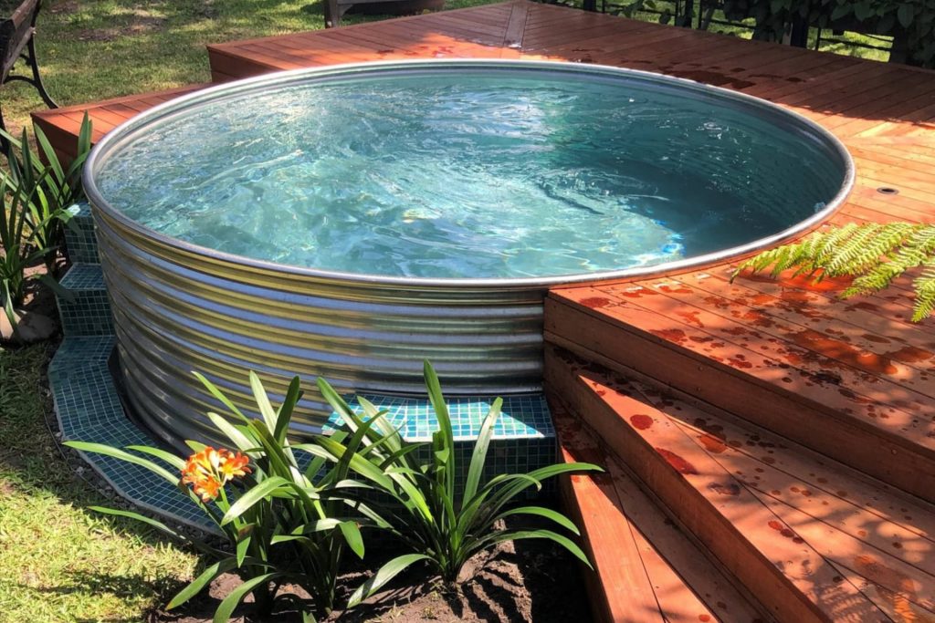 Not only does the initial installation of plunge pools cost less, but they're also more affordable to maintain in the long run. This is because they don't require that many chemicals and other pool products to keep things clean and running smoothly.
