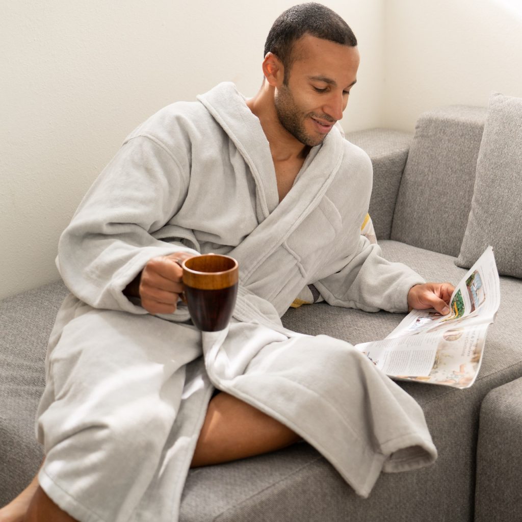 Aside from keeping you warm, these robes are also great for keeping you cosy throughout the day, especially after a shower when you’re not in the mood to put on your clothes right away. You can even sleep in them, you just need to find the right size for you. Even if thicker, still the chosen bathrobe should be lightweight, soft, and breathable, perfect for keeping you cosy. Most of these robes usually have belts and loops meaning that the bathrobe will stay in place even if you sleep in it. They also allow being worn over clothes and pj's without having to worry about your movements being restricted.