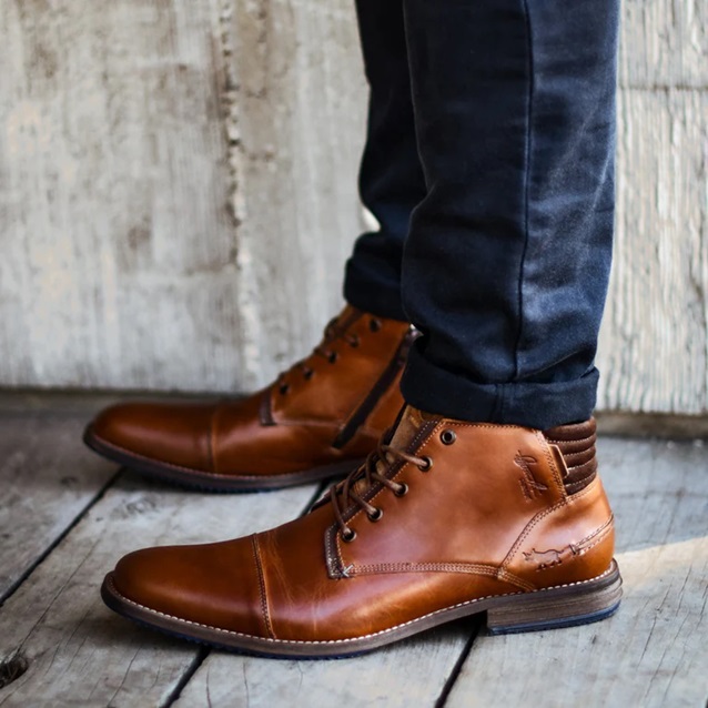 CHAMBERS LACE UP BOOTS COGNAC

