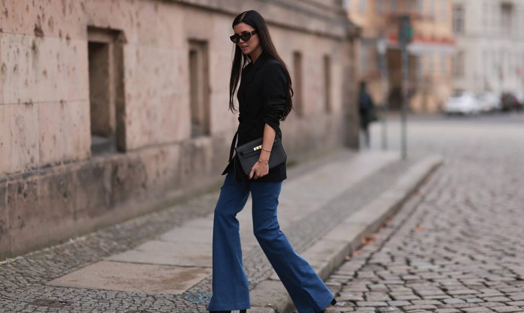 flared jeans