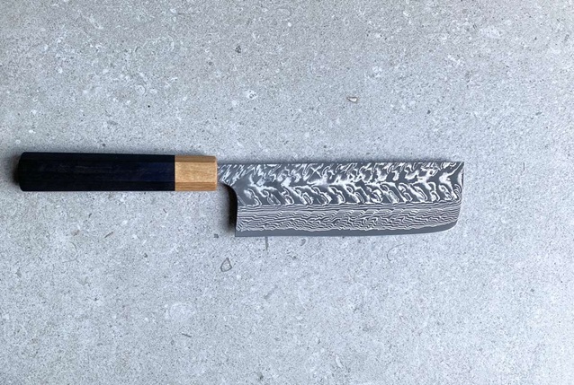 nakiri knife