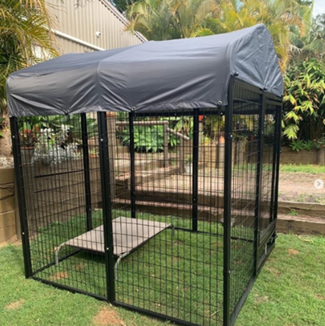 VEBO Deluxe Outdoor Welded Panel Dog Run Kit (Single Door)